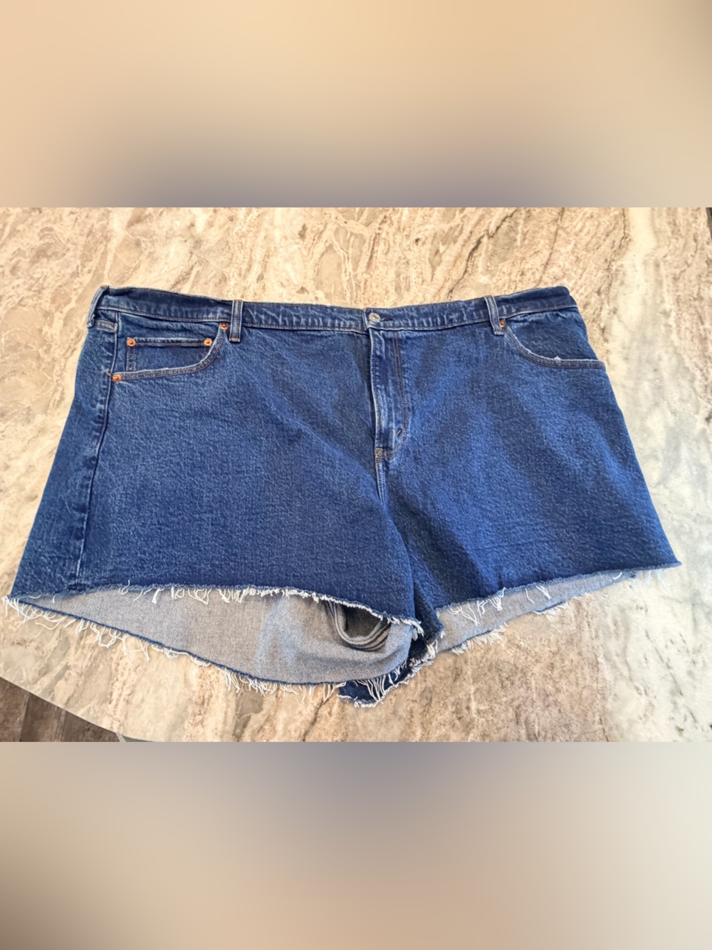 Abercrombie 37/24 ’90s Relaxed High Rise Cutoff Denim Shorts Frayed Hem